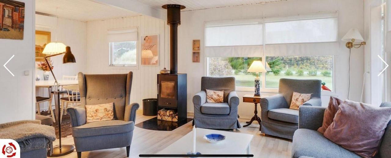 Sommerhus I Blokhus Helt Taet Pa By Og Strand Exteriör bild